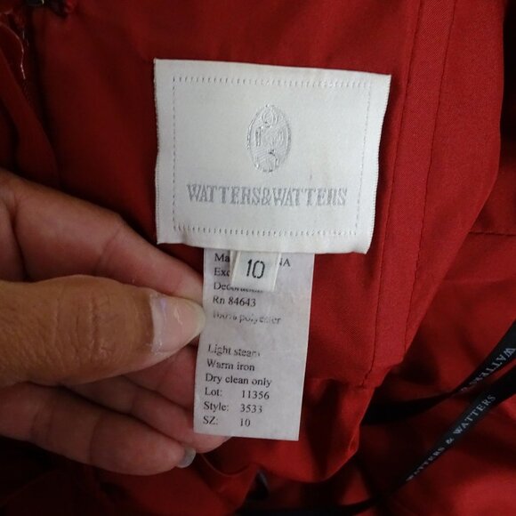 Watters and Watters Red Sleeveless Formal Gown Ruffle Women Size 10 Floor Length - Picture 6 of 12